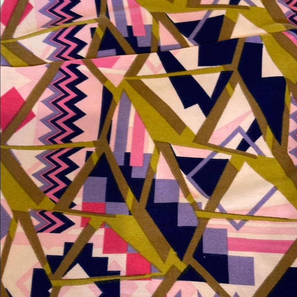 Set of 3 LuLaRoe Women TC Colorful Geometric and Floral Patterned Leggings - Picture 4 of 7
